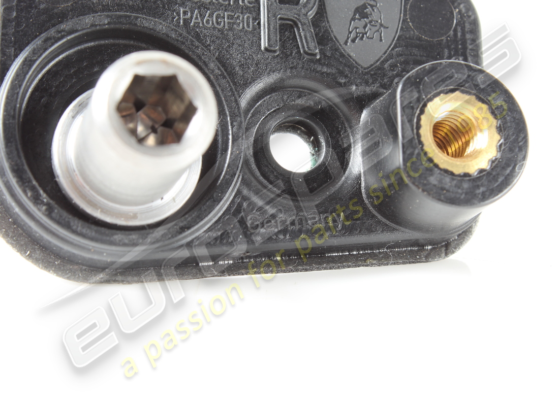 USED LAMBORGHINI BRACKET. PART NUMBER 4ML831630A (5) used lamborghini bracket. part number 4ml831630a (5)