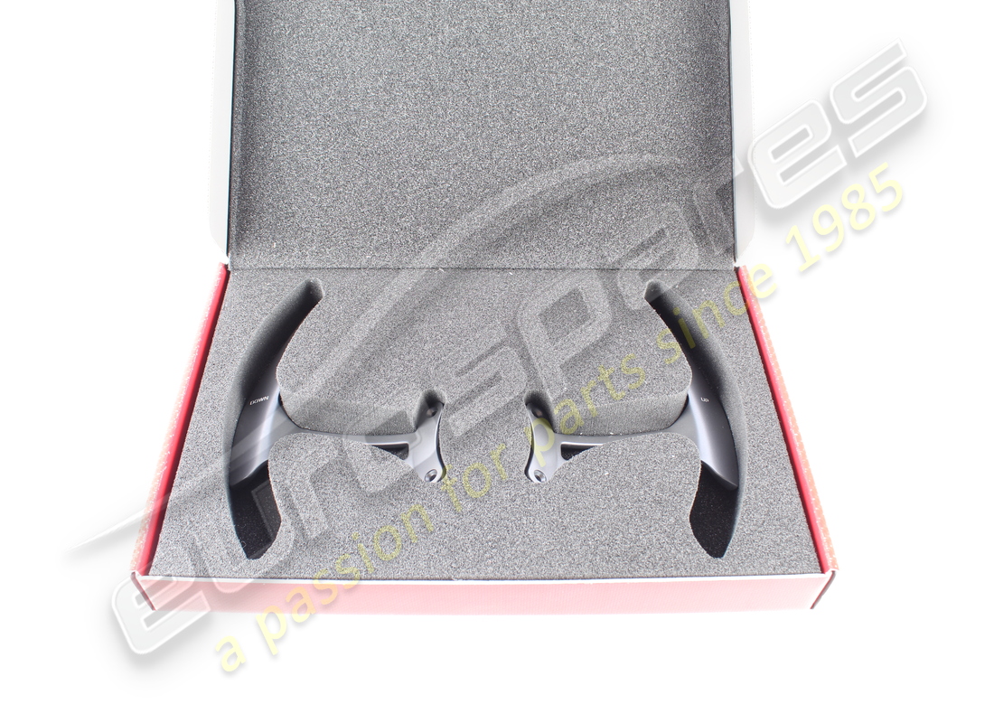 USED Ferrari SHIFT PADDLE ASSEMBLY . PART NUMBER 263763 (1) USED Ferrari SHIFT PADDLE ASSEMBLY . PART NUMBER 263763 (1)