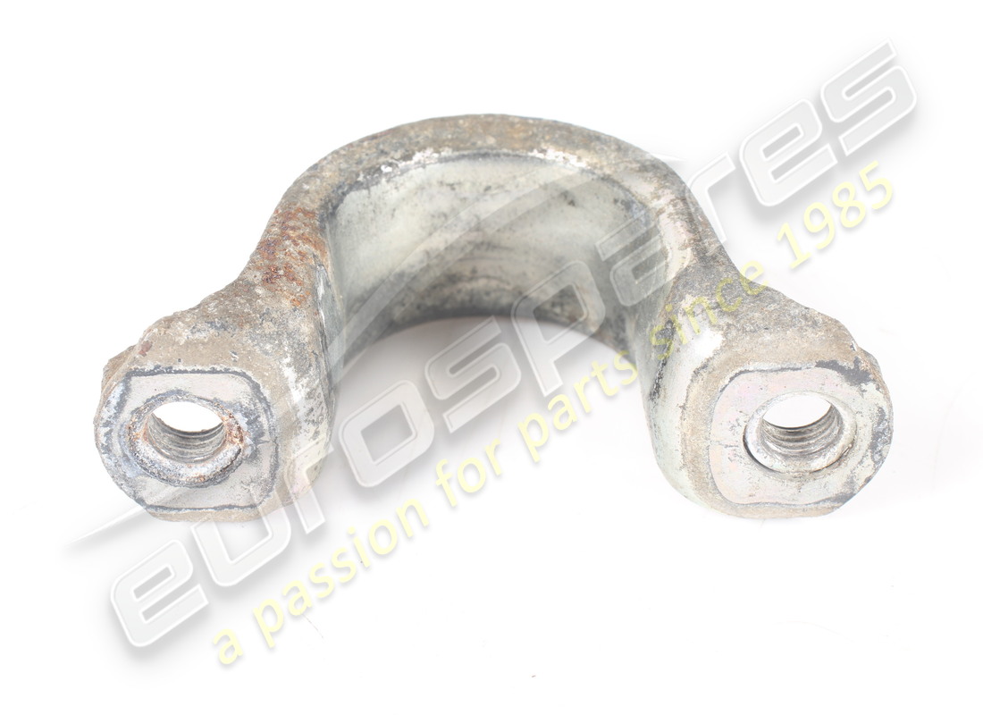 USED FERRARI RETAINER BRACKET. PART NUMBER 245822 (2) used ferrari retainer bracket. part number 245822 (2)