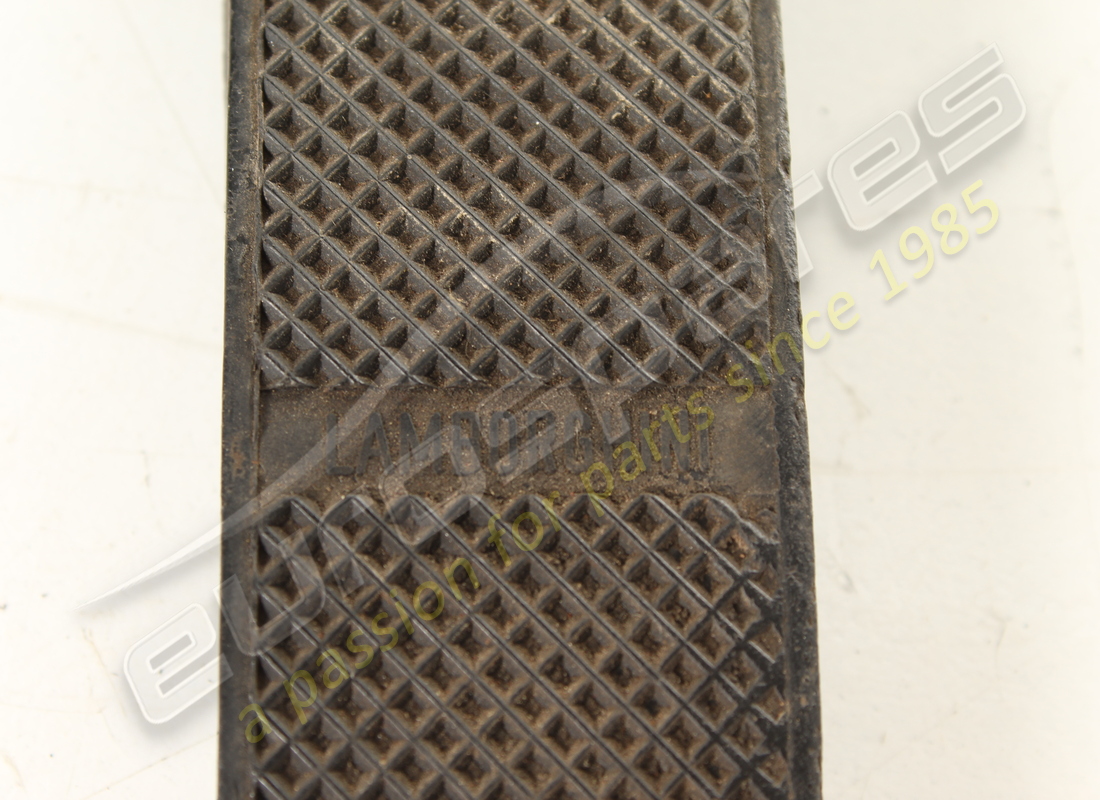 used lamborghini footrest cover. part number 004201213 (2)