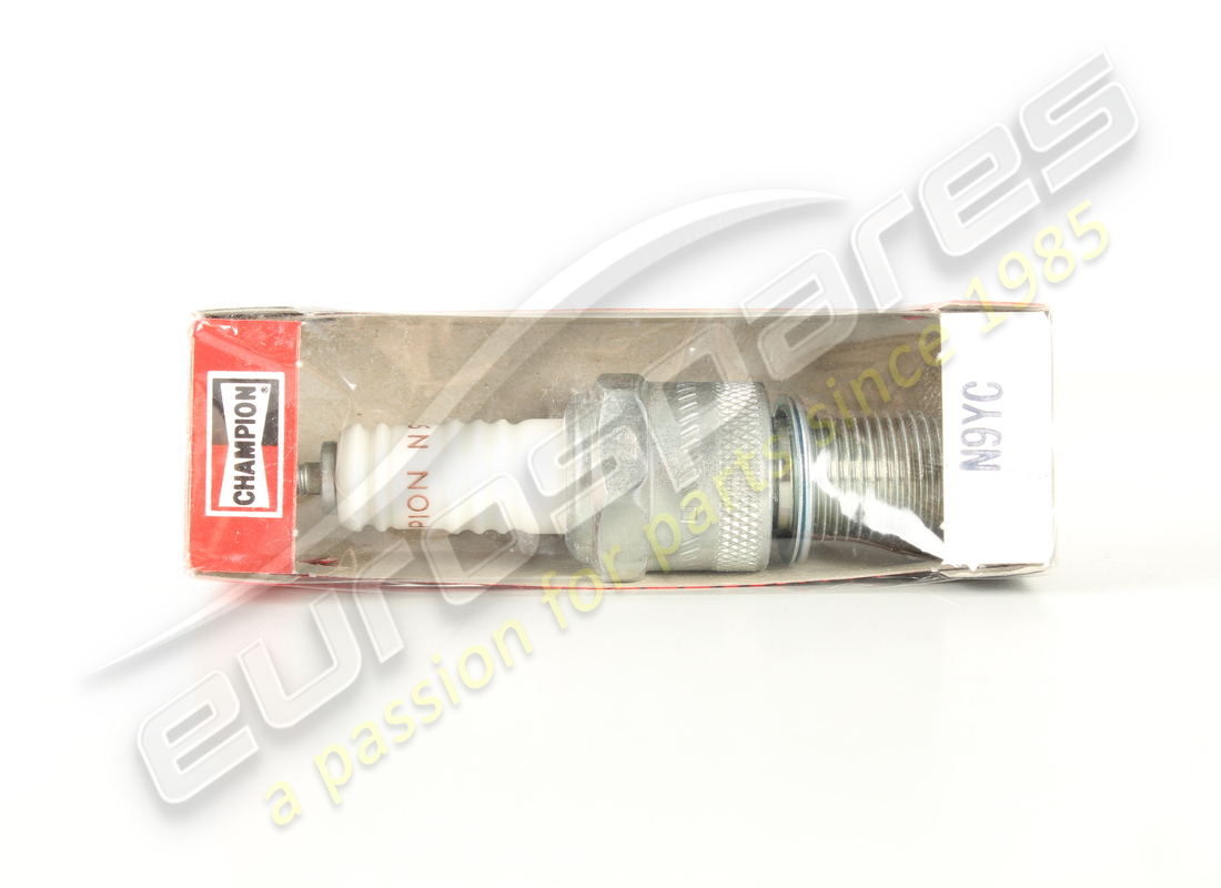 NEW MASERATI CHAMPION SPARK PLUG. PART NUMBER 5417768 (2) new maserati champion spark plug. part number 5417768 (2)