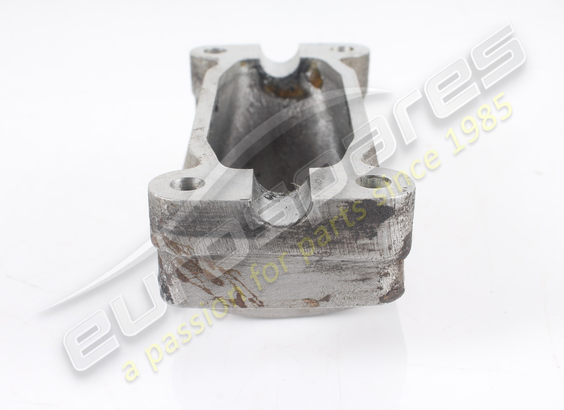 USED FERRARI GEARBOX TOP. PART NUMBER 108020 (3) used ferrari gearbox top. part number 108020 (3)