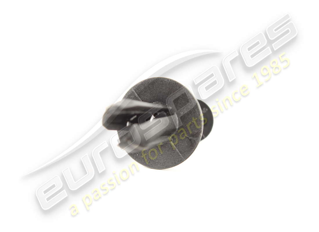 new maserati fixing button. part number 675000150 (3)