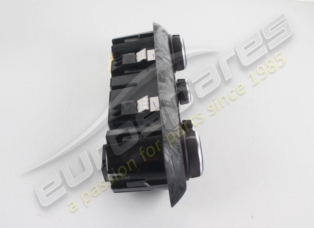 new ferrari air conditioning control panel. part number 83830500 (2)