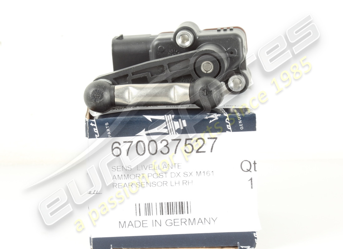 new maserati rear sensor lh rh part number 670037527 (4)