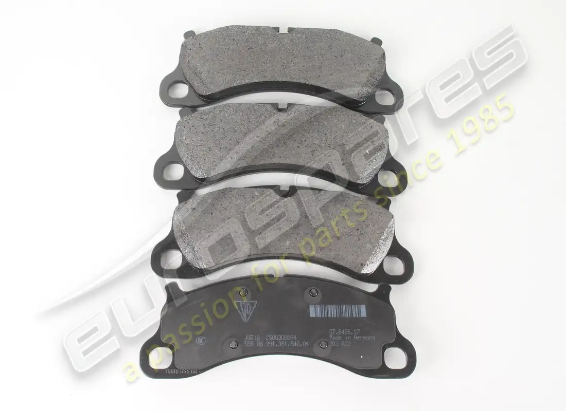 new porsche 1 set of brake pads for disk brake. part number 99135194904 (1)