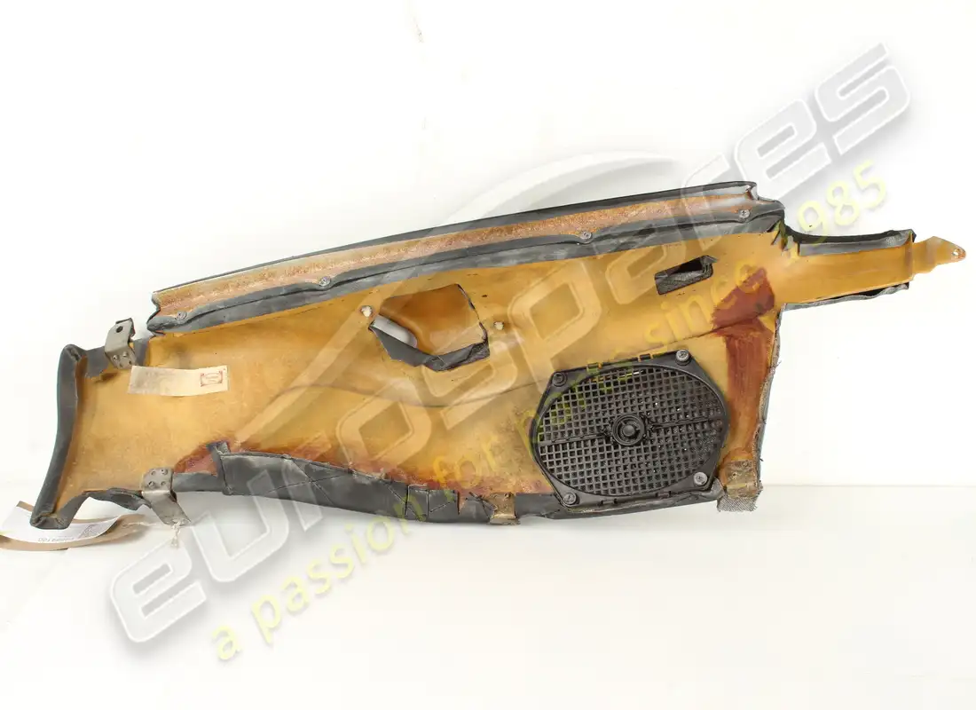 damaged ferrari lh belt cover in black vm8500. part number 64584100 (6)