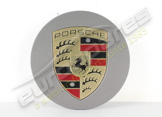 new porsche wheel cap concave - porsche crest multi-coloured platinum satin-matt part number 7l5601151 ob5