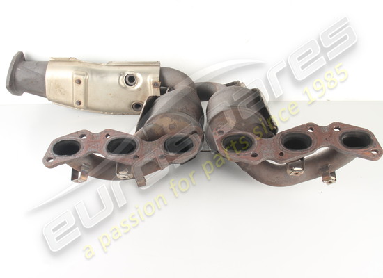 used aston martin manifold and cat converter assembly, rh part number 4g4e-5g236-be