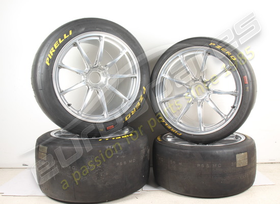 new mclaren senna/p1 gtr wheel set part number eap1558707