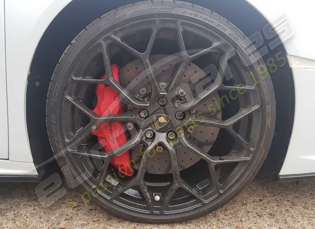 lamborghini evo coupe (2020) with 5,415 miles, being prepared for dismantling #20