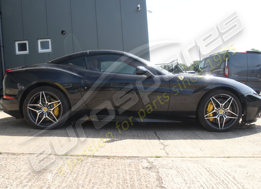 ferrari california t (rhd) with 22426 miles, being prepared for dismantling #6