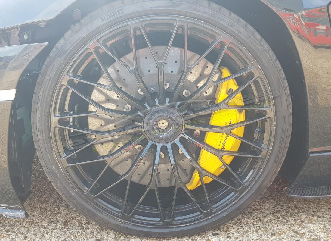 lamborghini 2018 (lp740-4 s coupe) with 6,254 miles, being prepared for dismantling #17