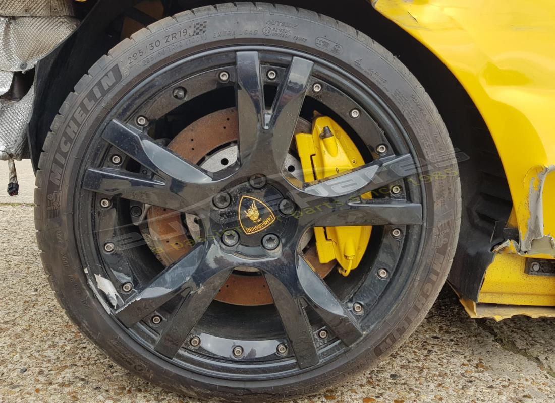 lamborghini lp550-2 coupe (2011) with 18,842 miles, being prepared for dismantling #17
