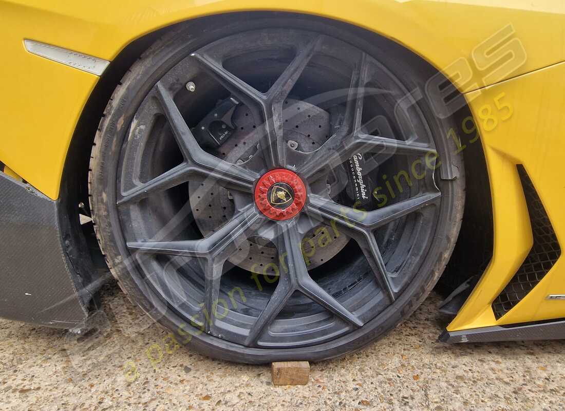 lamborghini 2016 (lp750-4 sv coupe) with 6,468 miles, being prepared for dismantling #27