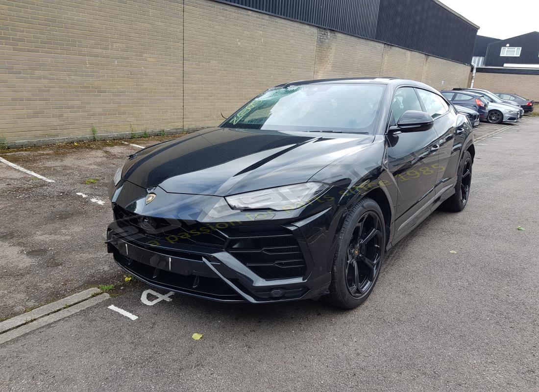 lamborghini urus (2019) with 7,805 miles, being prepared for dismantling #1