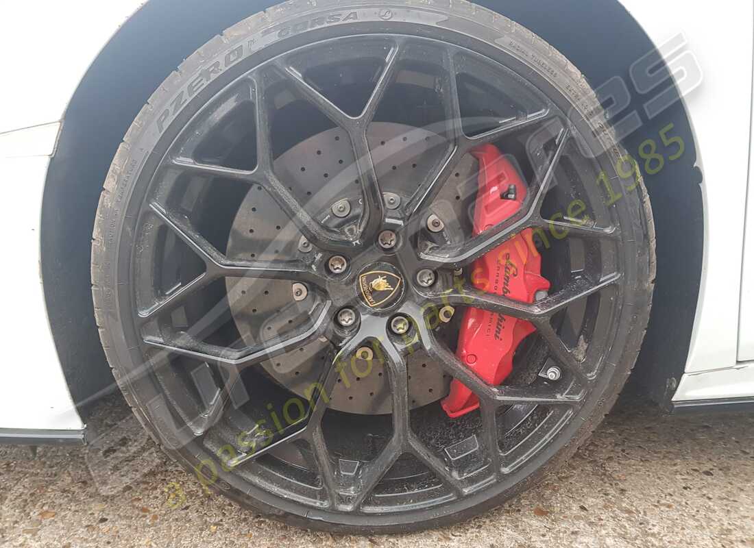 lamborghini evo coupe (2020) with 5,415 miles, being prepared for dismantling #17