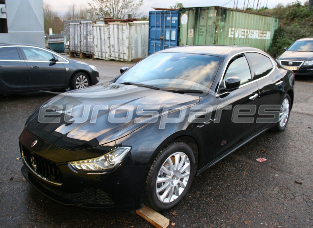 maserati qtp. v6 3.0 tds 250bhp 2014 being prepared for dismantling at eurospares