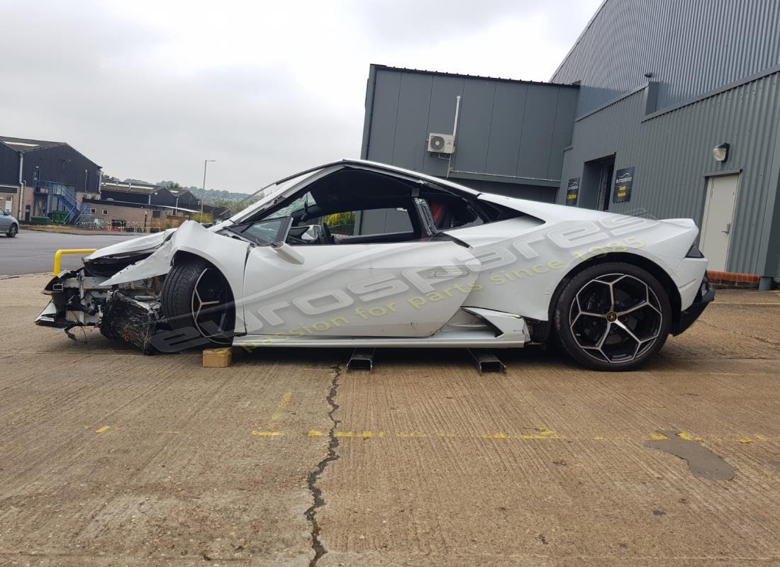 lamborghini 2020 (evo coupe) with 5,552 miles, being prepared for dismantling #2