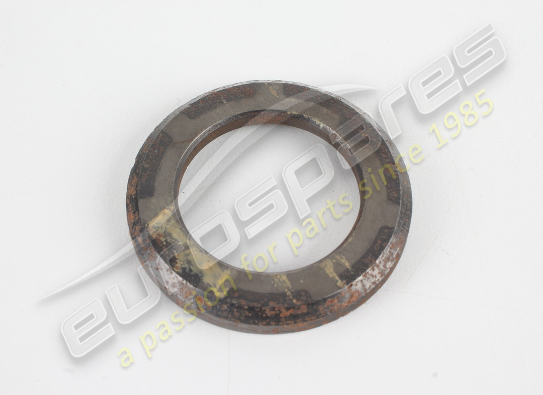 new ferrari spacer. part number 522958 (1)