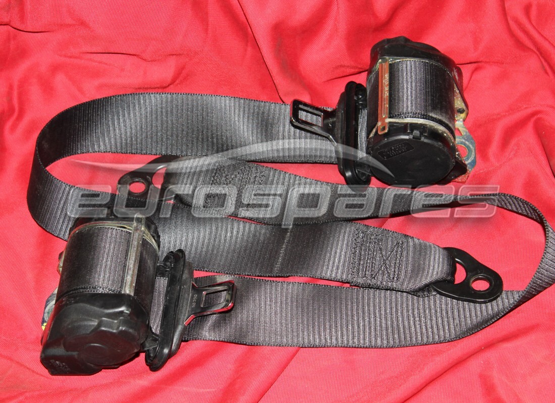 used ferrari safety belts assembly. part number 64678500 (1)