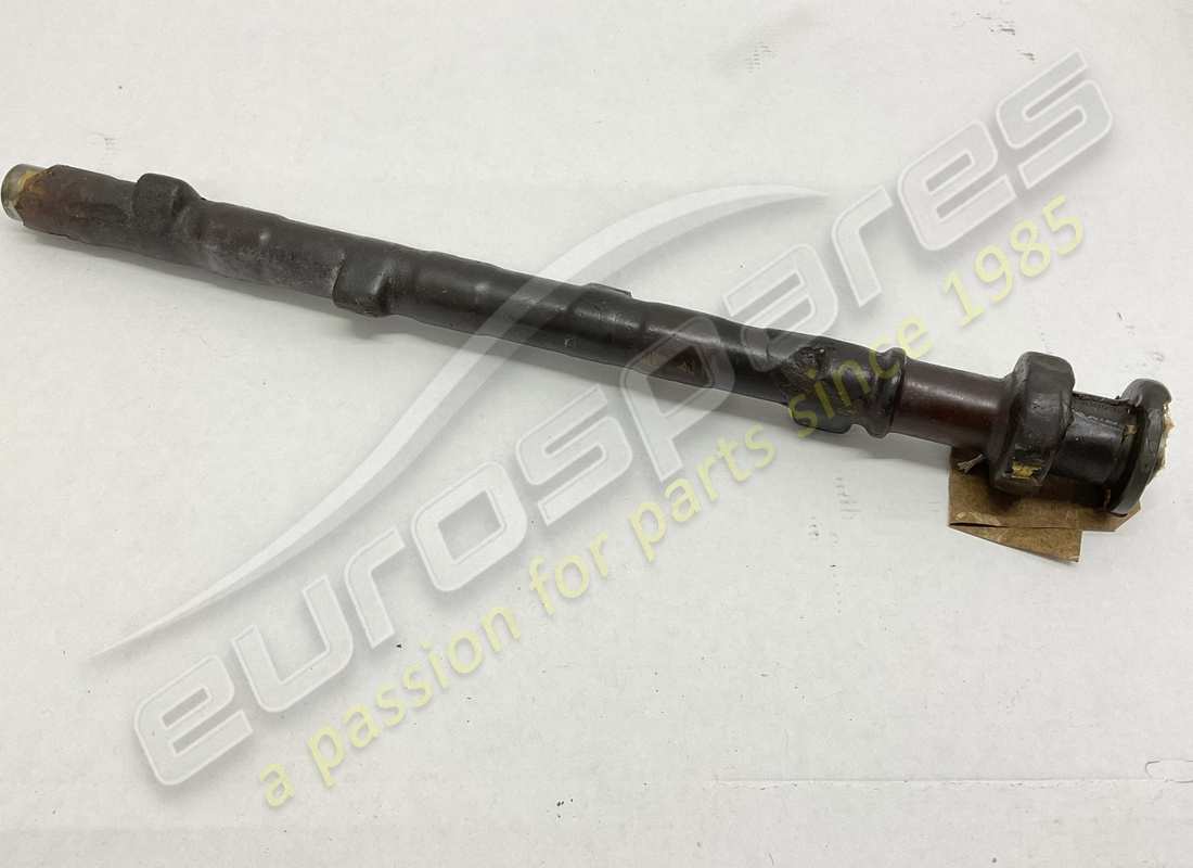 new ferrari rh intake camshaft. part number 108892 (1)