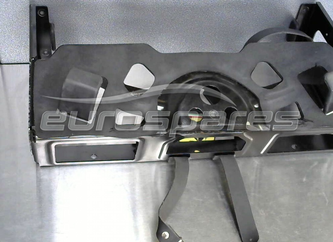 used ferrari spare wheel bracket. part number 280415 (1)