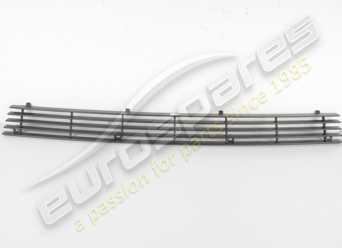 new maserati front bumper grill. part number 366300346 (2)