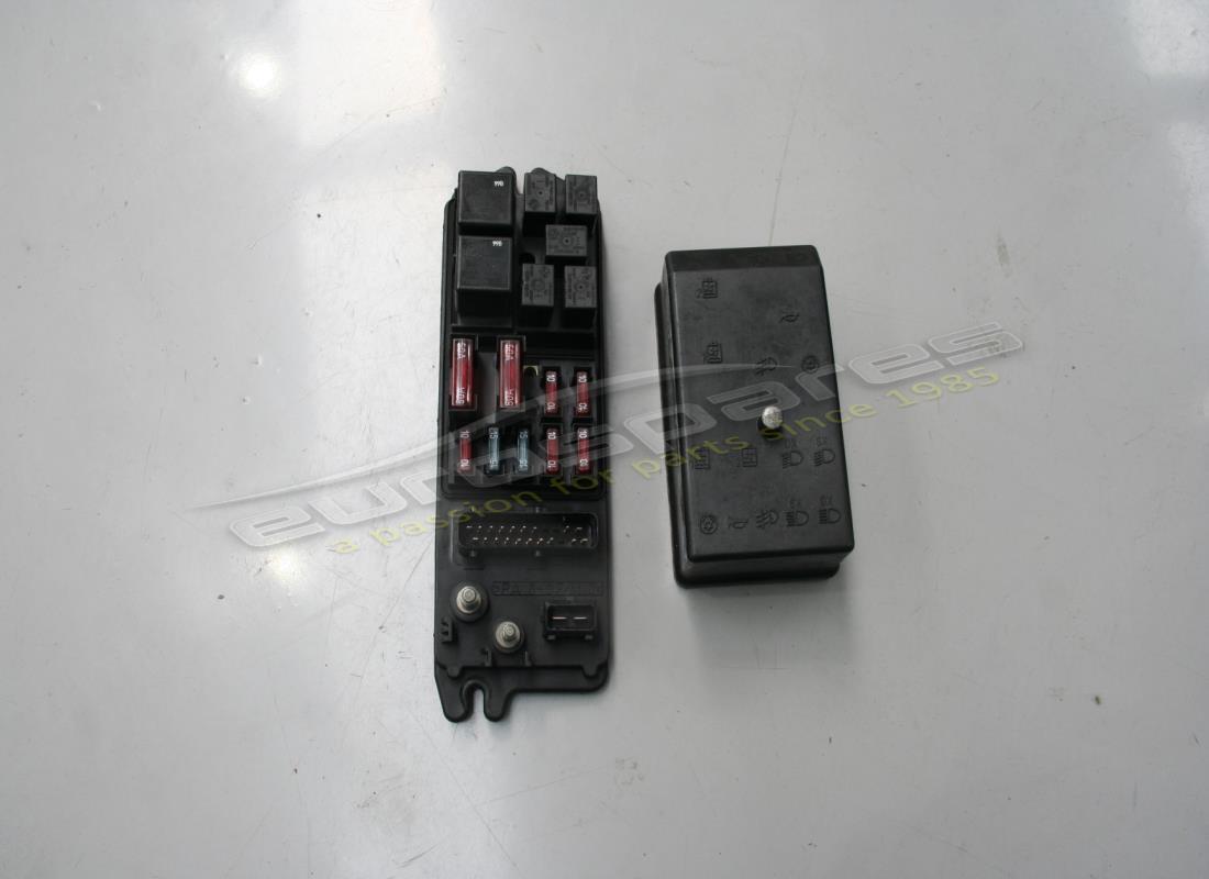 USED Maserati RH ENGINE COMPT. ECU 8248 . PART NUMBER 373330178 (1)