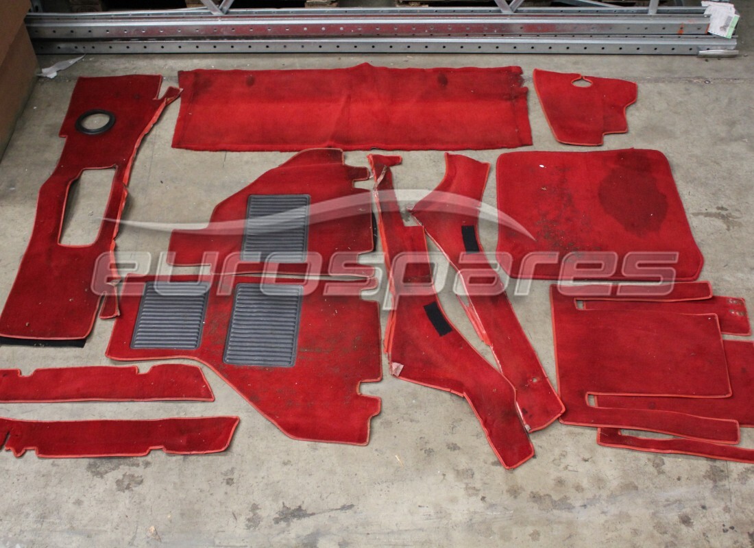 used ferrari front left & right carpet set. part number 95999641a (1)