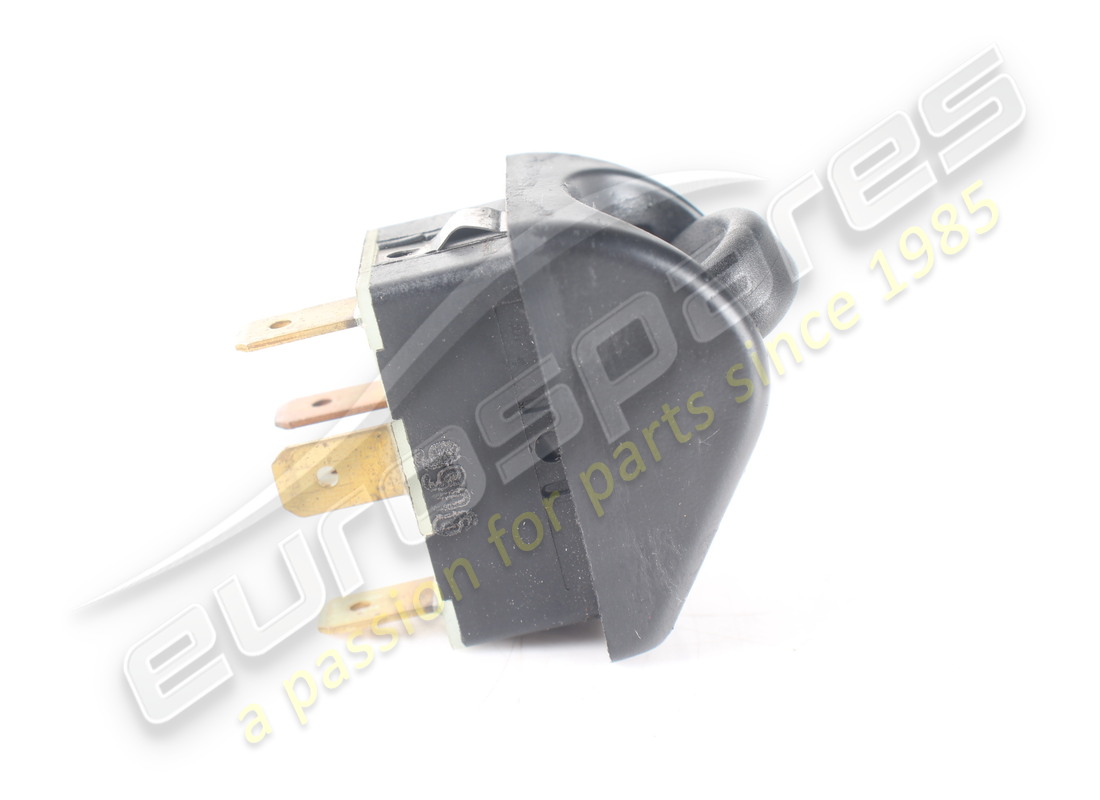 USED FERRARI PUSH-BUTTON. PART NUMBER 180666 (5) used ferrari push-button. part number 180666 (5)