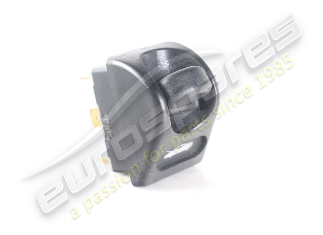 USED FERRARI PUSH-BUTTON. PART NUMBER 180666 (1) used ferrari push-button. part number 180666 (1)