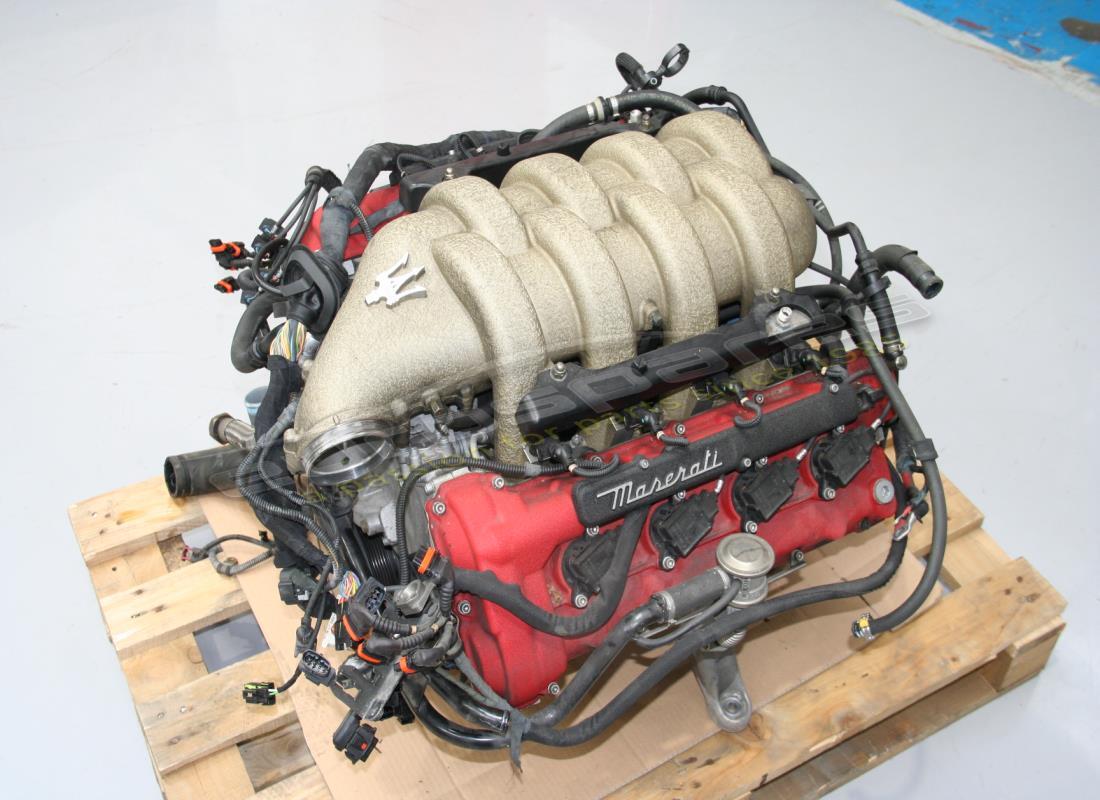 used maserati 4200 engine. part number 736043087 (1)
