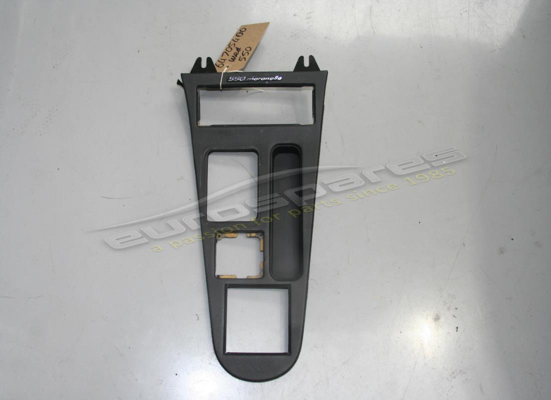 used ferrari complete upper panel console. part number 64705400 (1)