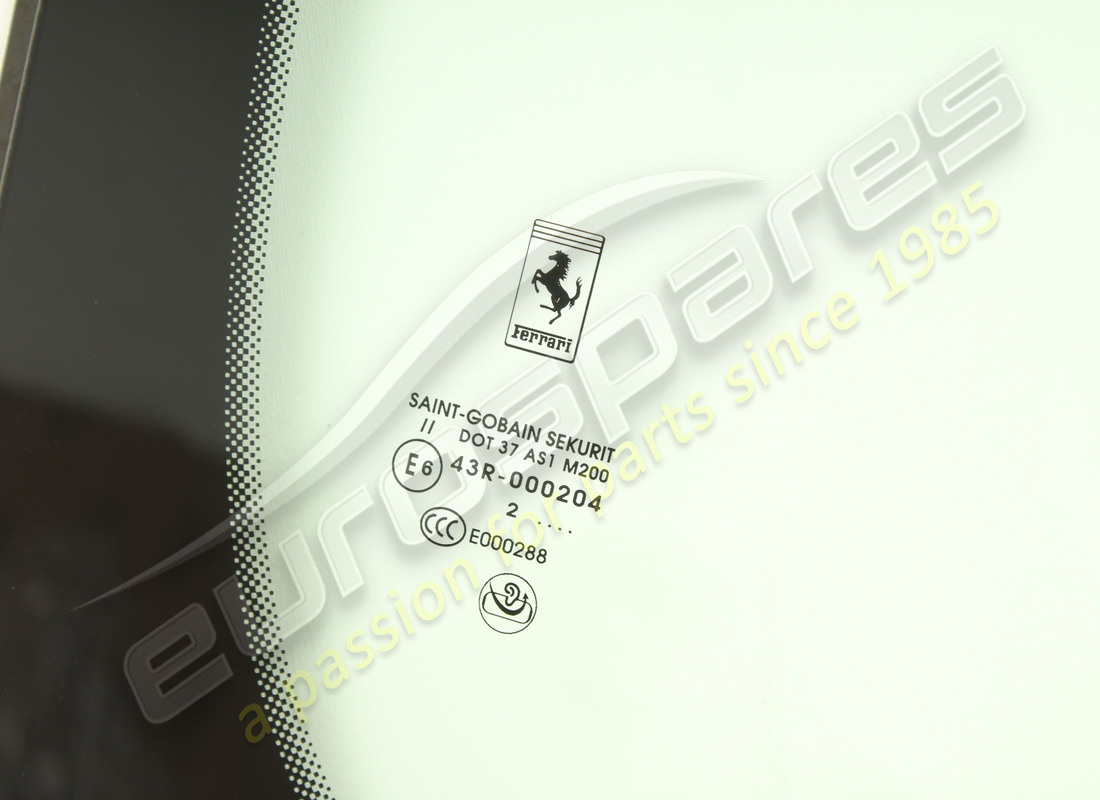 new ferrari windscreen 488 spider & pista spider. part number 86502000 (2)