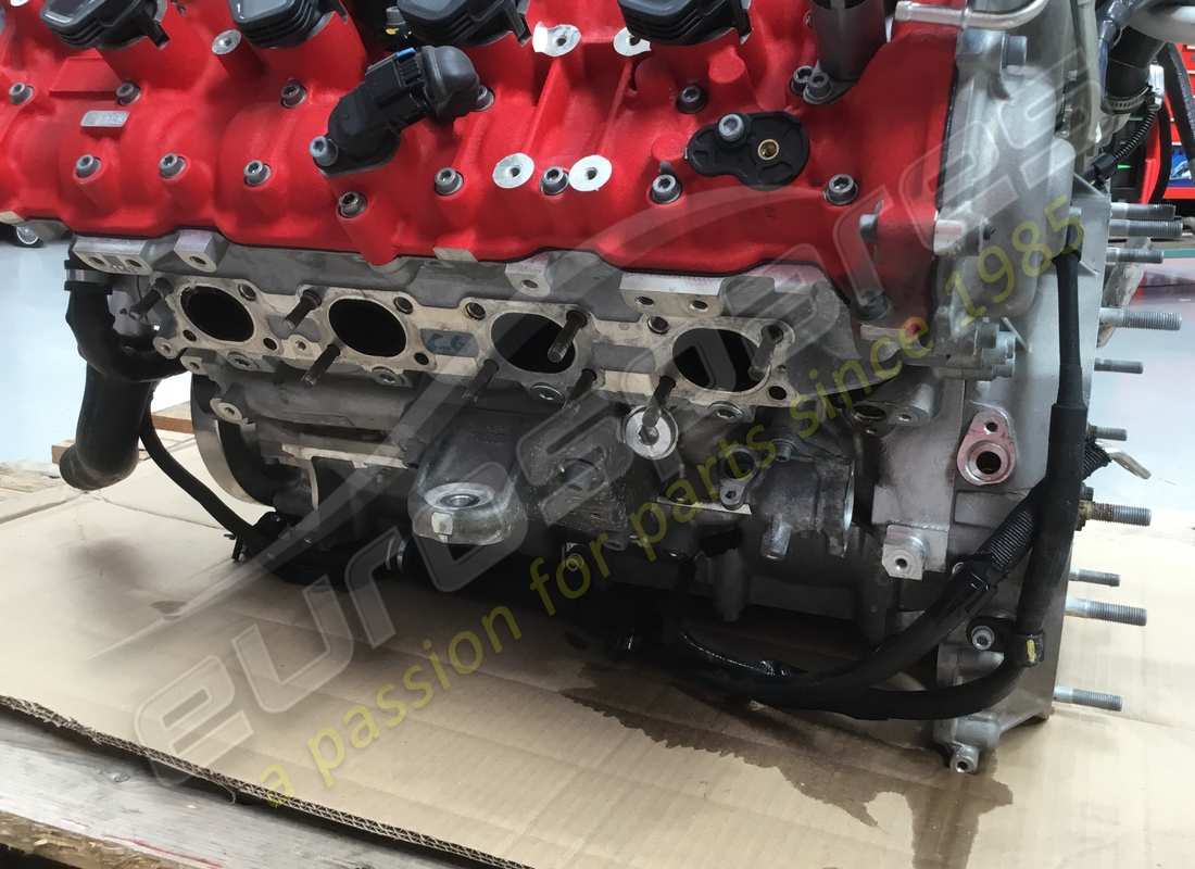 used ferrari tributo engine. part number 985000334 (5)