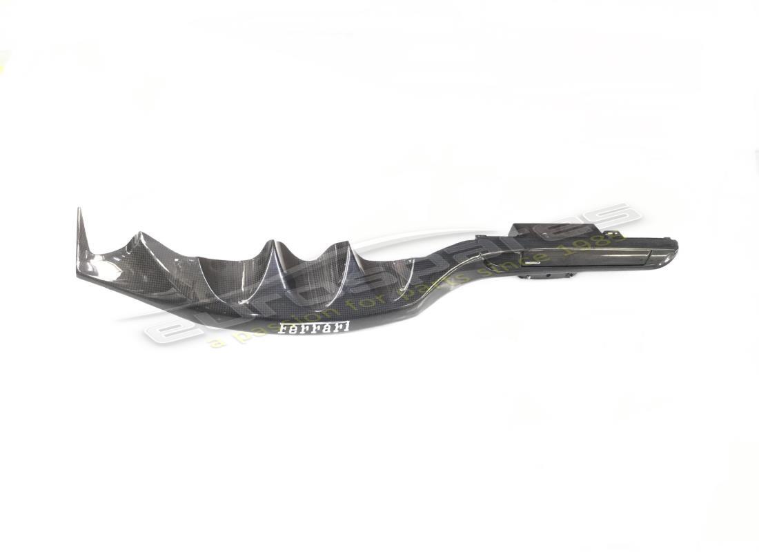 new ferrari ferrari centre insert. part number 84471800 (1)