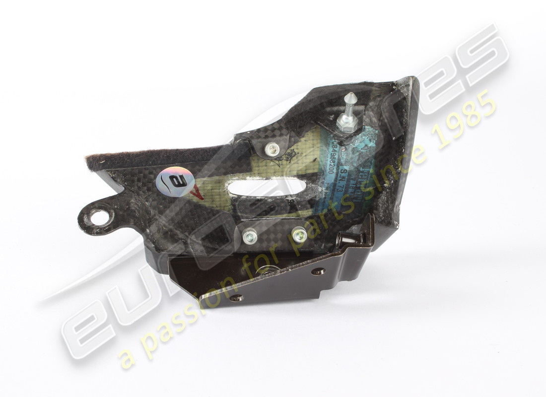 used ferrari lh lateral surround. part number 84968200 (2)