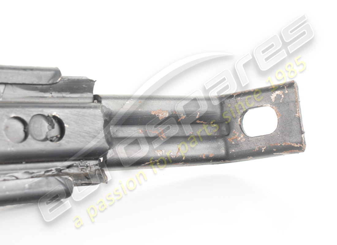 new ferrari lh seat guide. part number 61516700 (4)