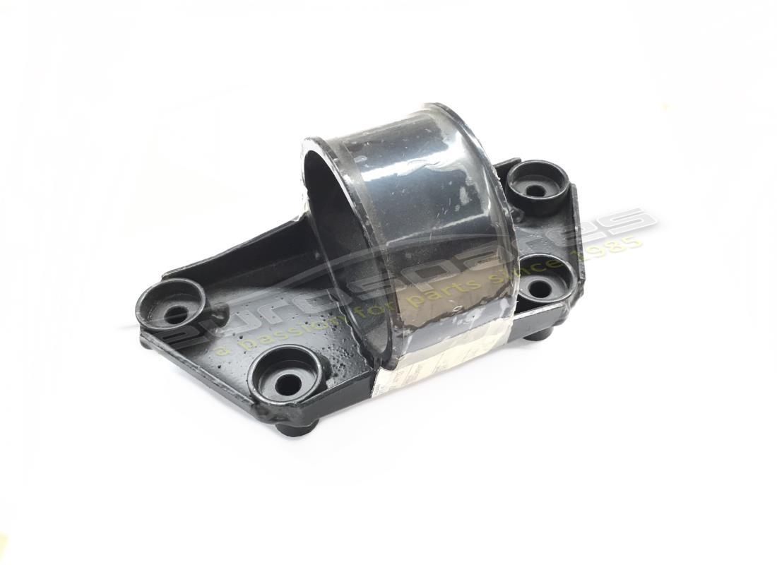 new maserati differential rear mount. part number 386200169 (1)