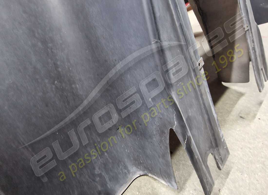 damaged ferrari rear bumper. part number 64852810 (3)