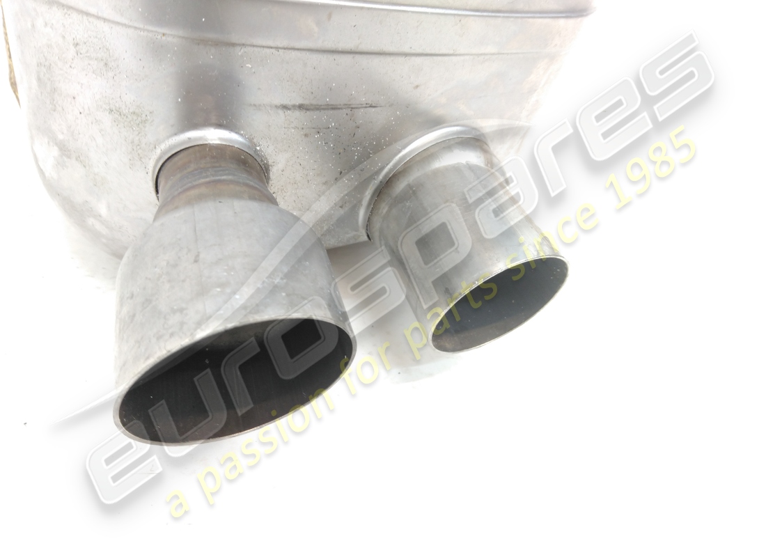 new ferrari lh rear silencer. part number 277779 (2)
