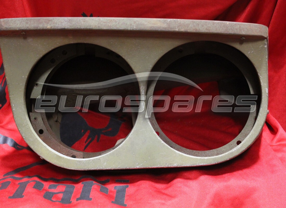 new ferrari lh headlamp assembly. part number 30072805 (1)