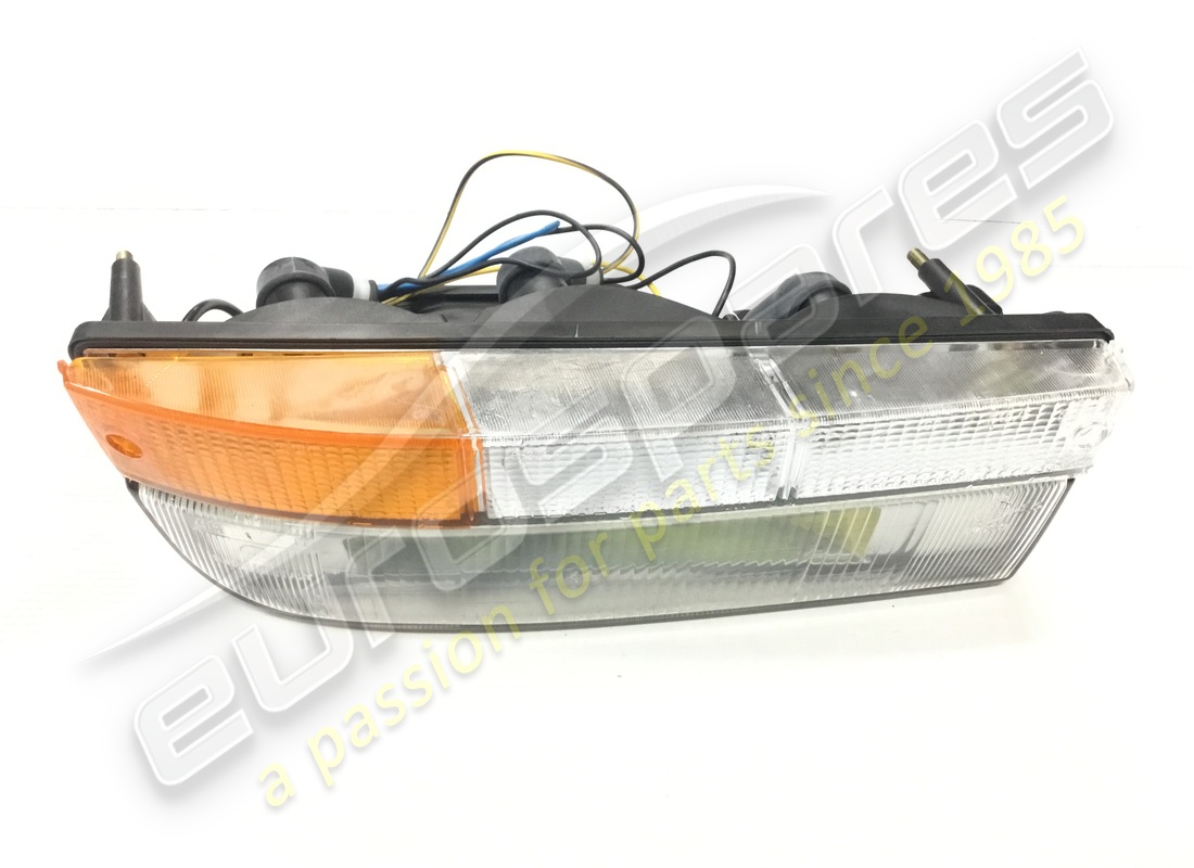 NEW Ferrari RH FRONT INDICATOR LIGHT . PART NUMBER 61815900 (1)