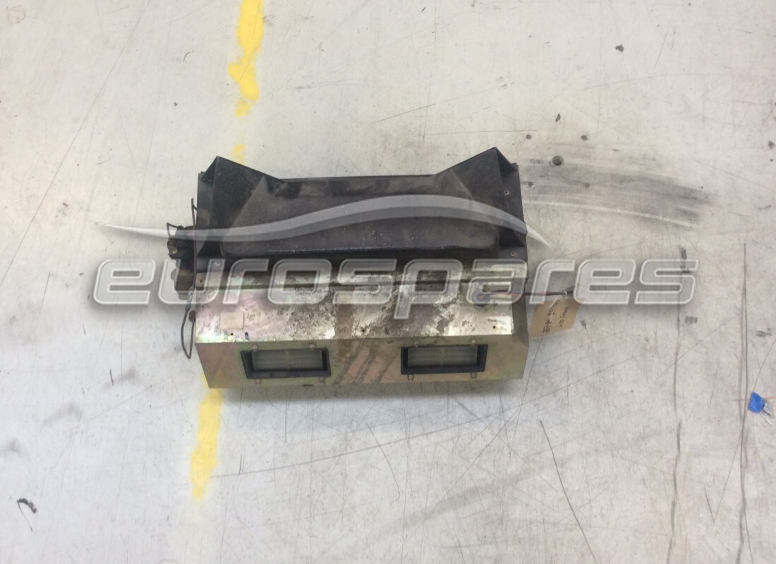 used ferrari air conditioning unit. part number 2578685000 (1)