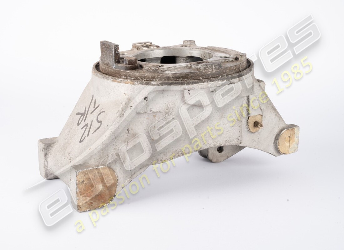 USED Ferrari RH REAR HUB HOUSING . PART NUMBER 155735 (1)