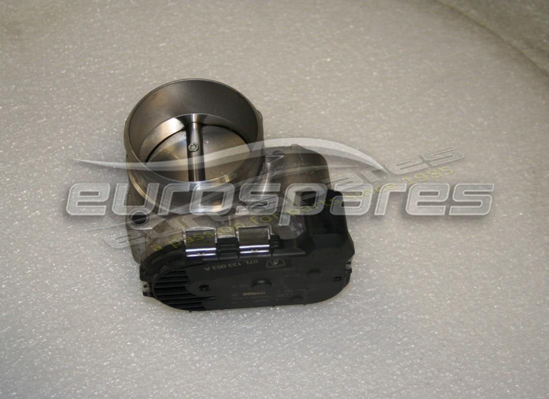 used lamborghini throttle body. part number 07l133063b (1)