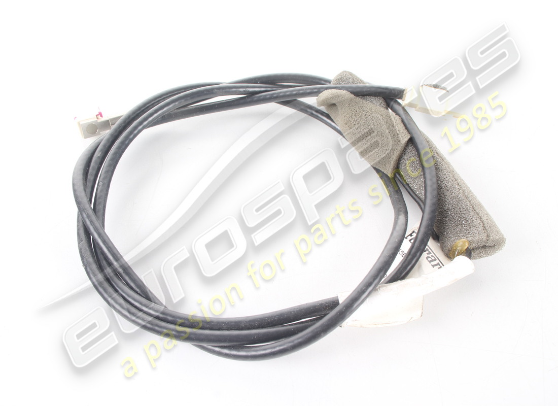USED FERRARI DASHBOARD AM/FM CABLE. PART NUMBER 266556 (2) used ferrari dashboard am/fm cable. part number 266556 (2)