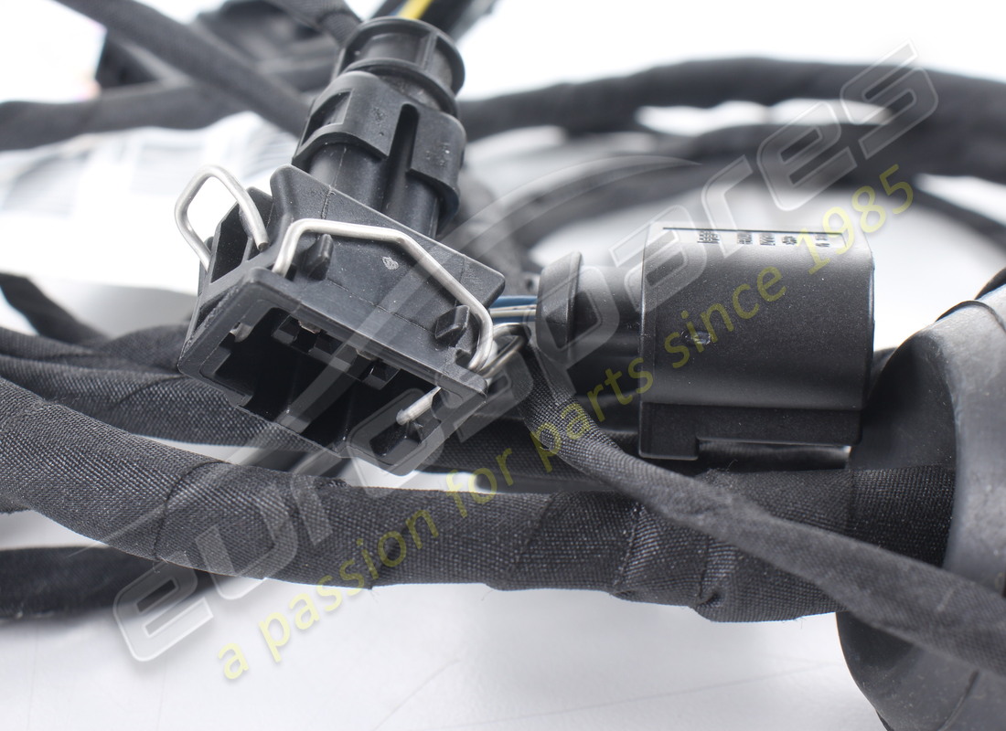 new ferrari bumper cable. part number 263551 (2)