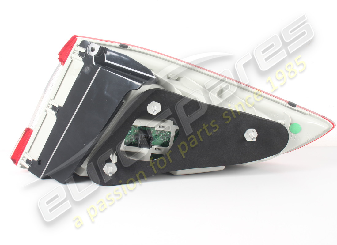 new maserati left rear light.. part number 254663 (2)